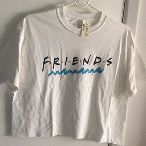 “Friends” cropped graphic t-shirt